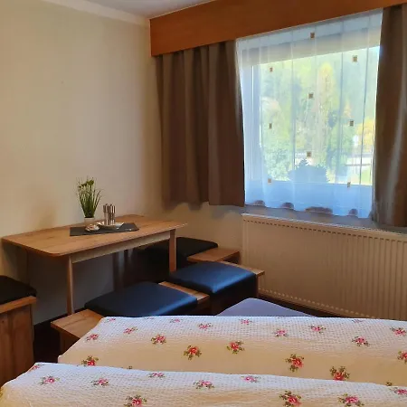 Karlinger 아파트 후벤